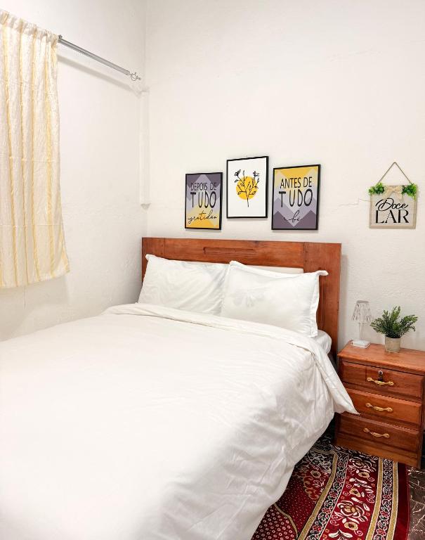 Giường trong phòng chung tại Peaceful 1BR APT in Maculusso