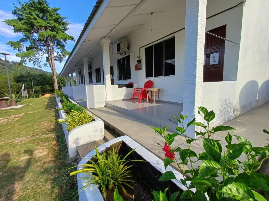 Balkón nebo terasa v ubytování National Park Belebar Studio - Kuala Tahan