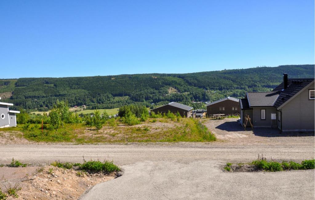 Cozy Home In Sysslebäck With Sauna