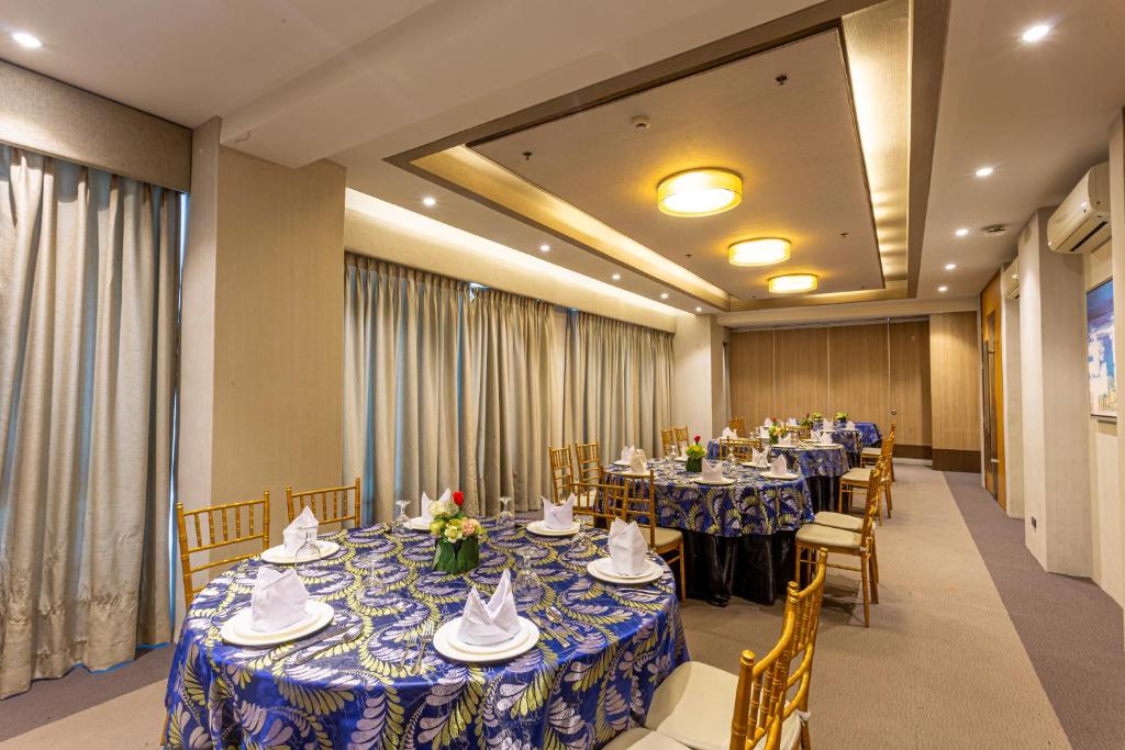 Fotografie z fotogalerie ubytování Santorini Hotel v destinaci Cainta