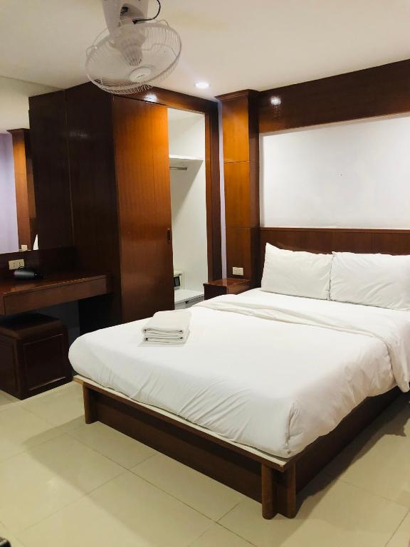 Royal Star Suites pattaya - Resim 39