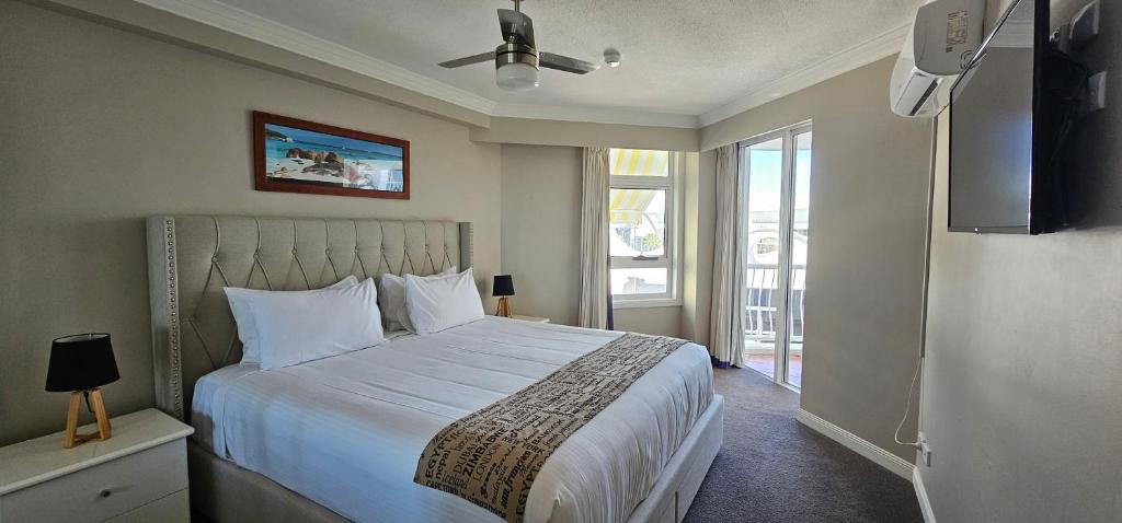 Broadbeach Holiday Apartments - 