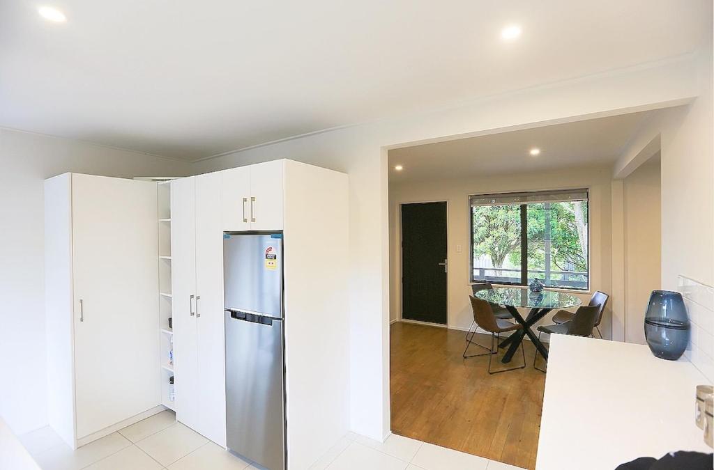 Stunning Mountain Views in Renovated Hamner Home - Resim 15