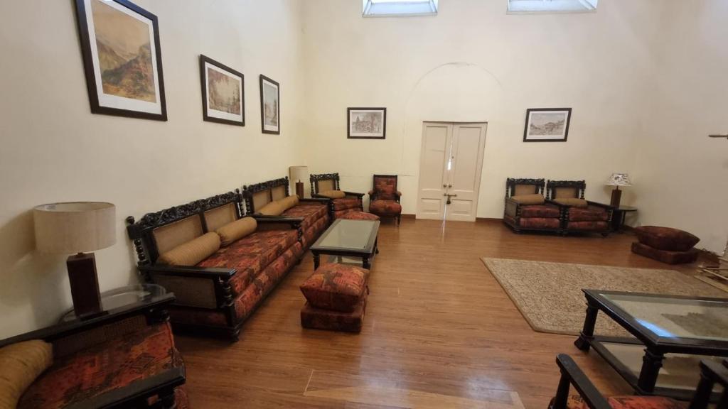 Posezení v ubytování Hotel Padmini NIvas