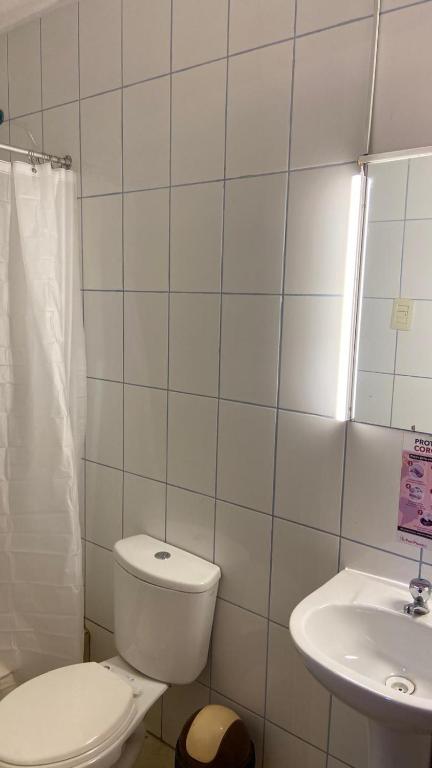 Koupelna v ubytování Hostal El Bosque