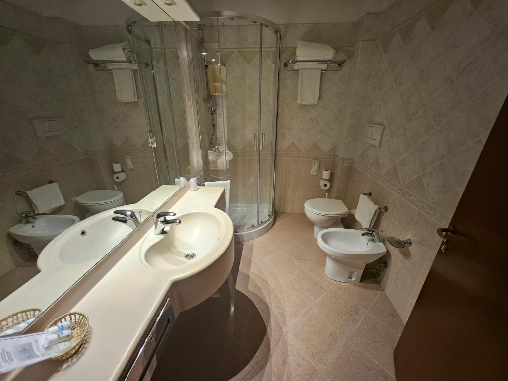 Hotel Le Ville - Habitación Doble Deluxe Con Balcón