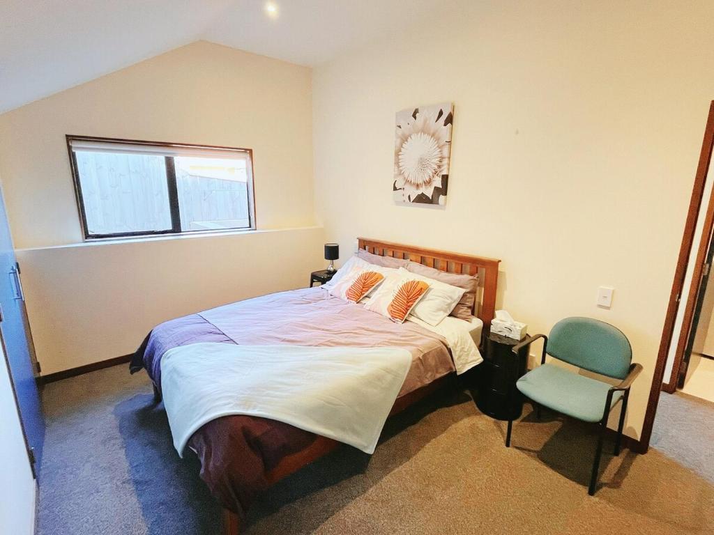 Nature's Haven Near the City - Resim 2