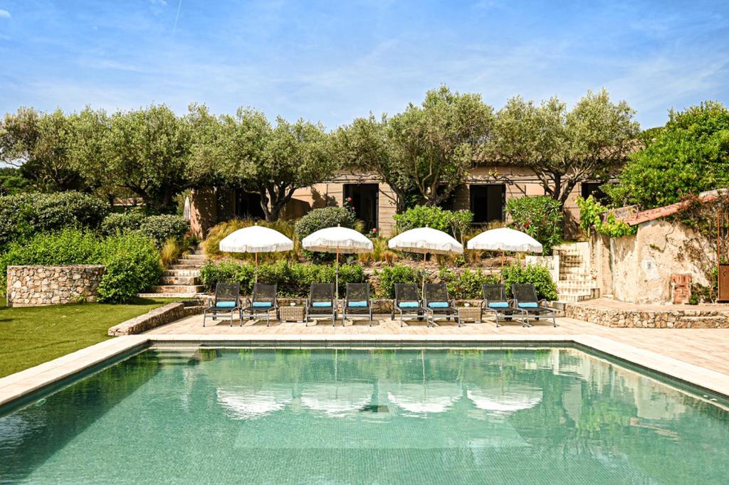 Afbeelding uit fotogalerij van Auberge de l'Oumède in Saint-Tropez