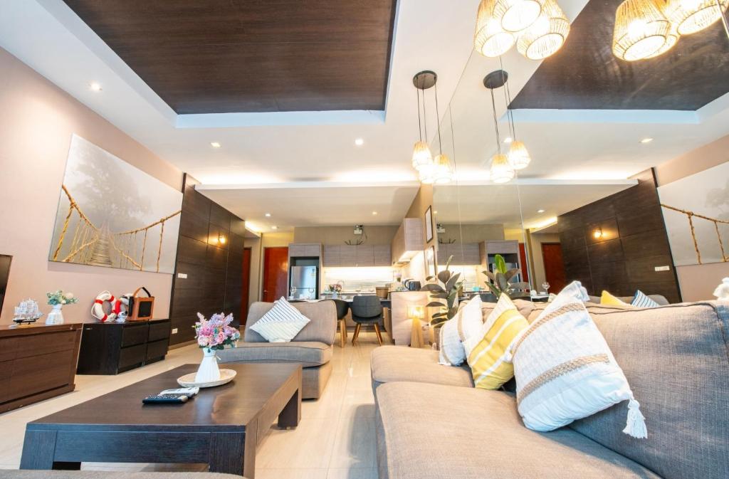 Istumisnurk majutusasutuses Phirom2 pool villa pattaya