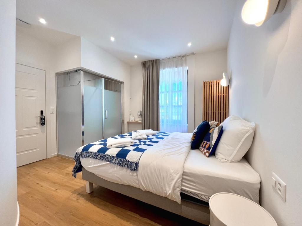 Rhodania Boutique Hôtel - Resim 5