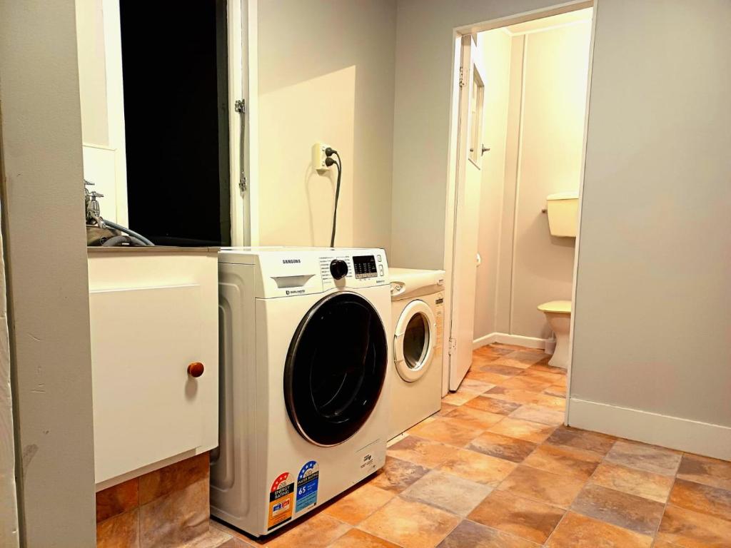 Richmond Villa - Resim 9