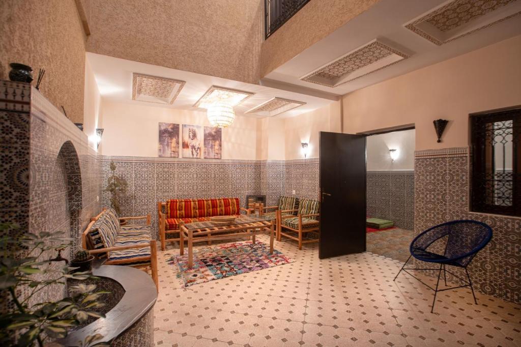 Private Riad 3ch Salon, Terrasse avec Jacuzzi , à Jemaa El Fna — photo 2