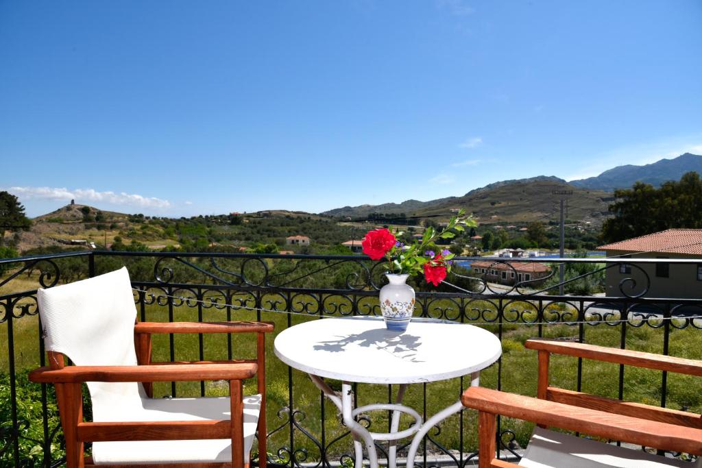 Evanthia Toroz Rooms & Studios - 16