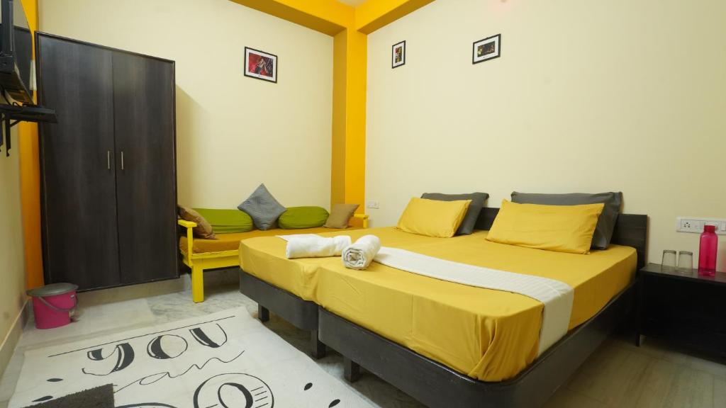 Voodi või voodid majutusasutuse hotel kishangarh jaisalmer toas