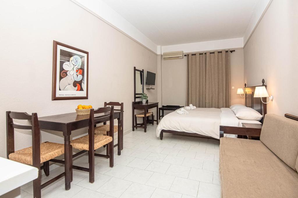 Talos Hotel Apartments - 1