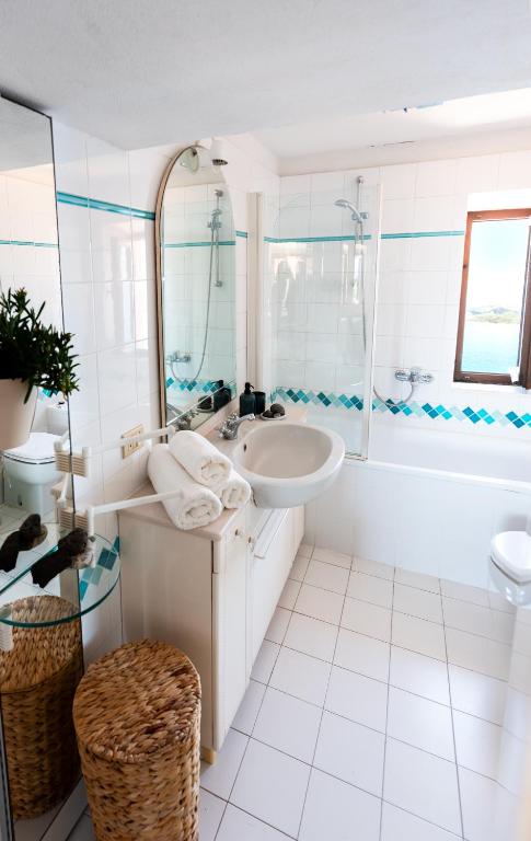 Łazienka w obiekcie Delizioso Loft a Forte Stella, Isola d'Elba