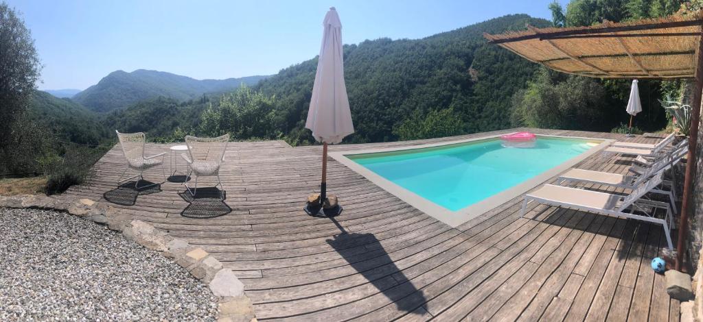 Nespecifikovaný výhled na hory nebo výhled na hory při pohledu z bed and breakfast