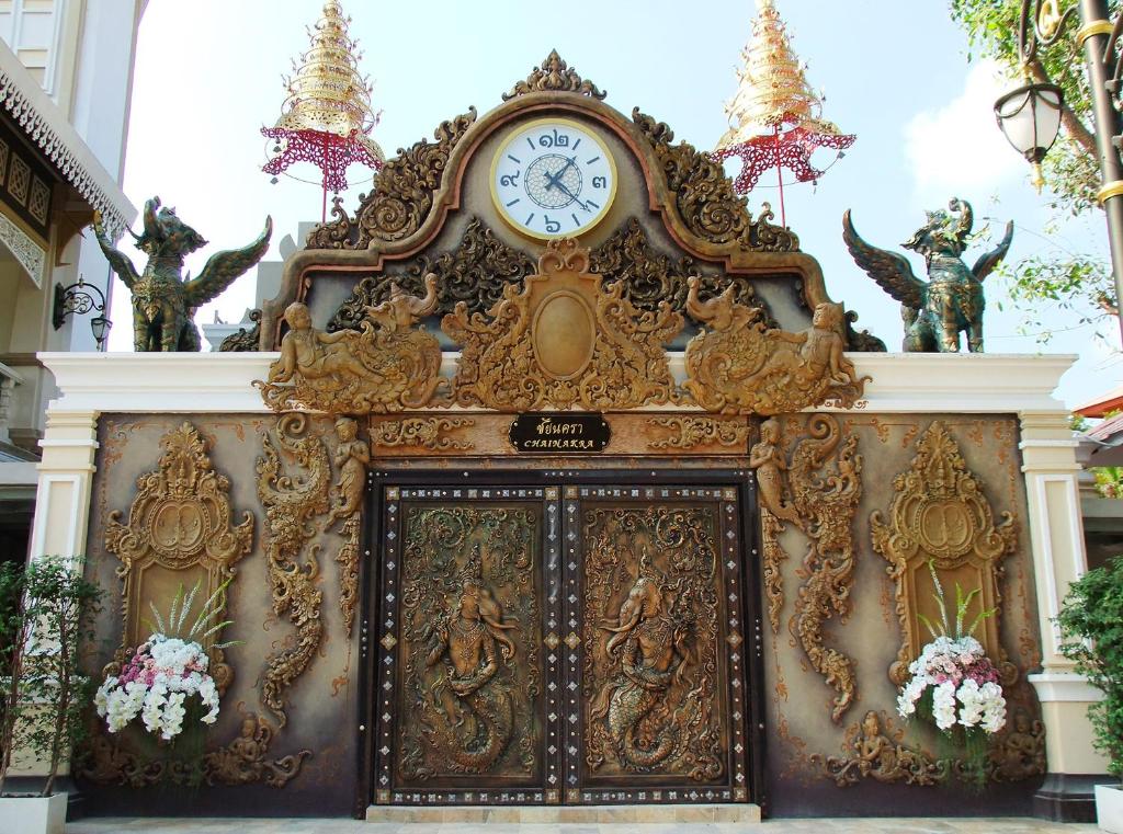 ภาพในคลังภาพของ ชูชัยบุรี ศรีอัมพวา ในอัมพวา