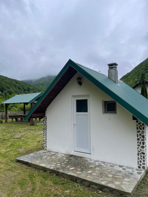 Paesaggio naturale nelle vicinanze del campeggio