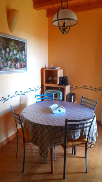 Fotografie z fotogalerie ubytování VILLA DEI TRAMONTI v destinaci Gavirate