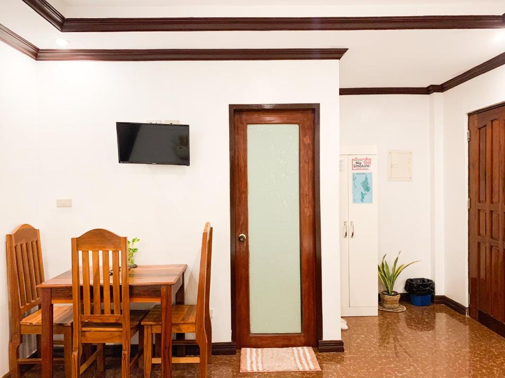 TV a/nebo společenská místnost v ubytování PEPAYEN Homestay