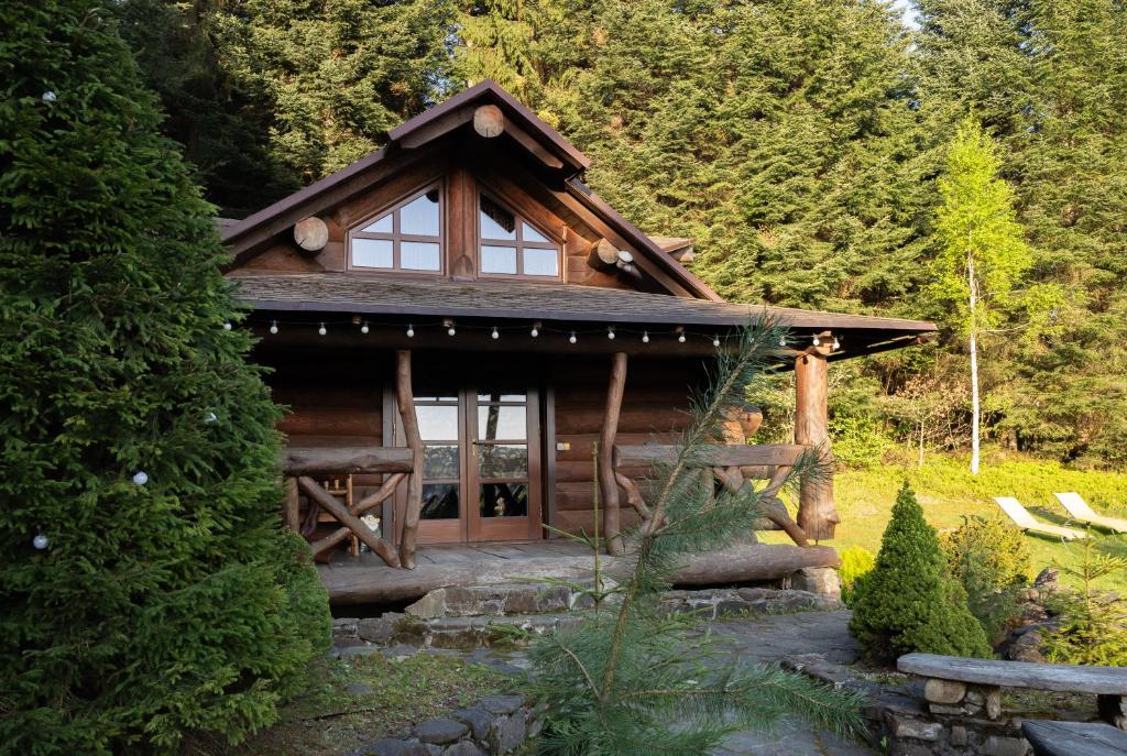 Vonkajšia záhrada v ubytovaní Forest House exclusive