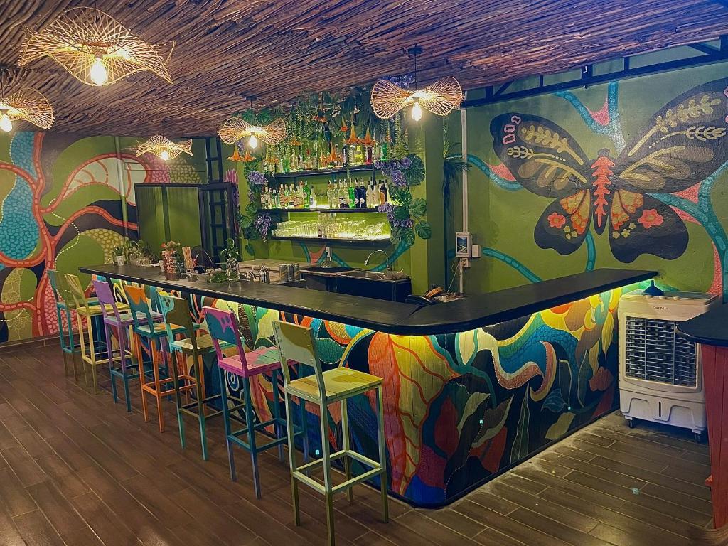 Fotografie z fotogalerie ubytování Catba Pod Hostel - Restaurant and Rooftop Bar v destinaci Cát Bà