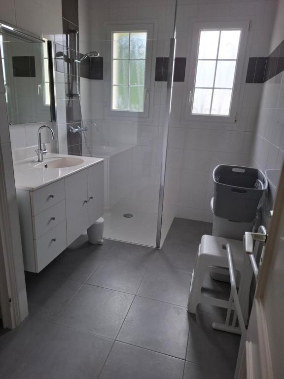 Photo de la galerie de l'établissement La Roseraie, à Séglien