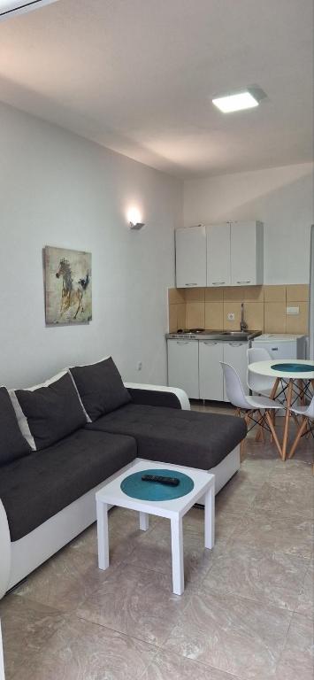 Küche&#47;Küchenzeile in der Unterkunft Montebello Inn apartments