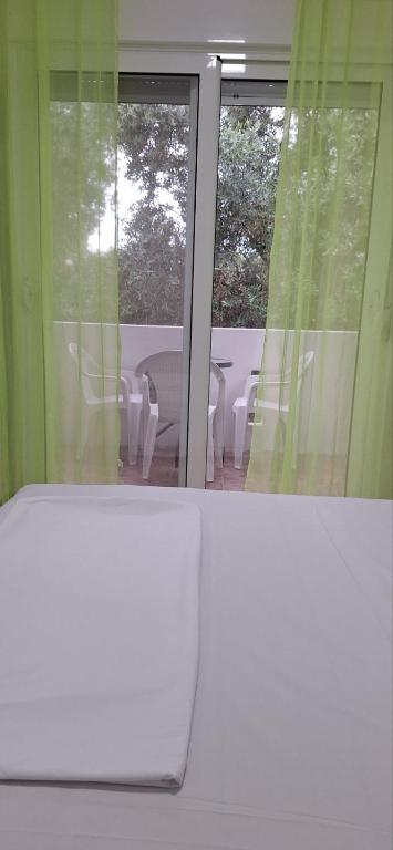Ein Bett oder Betten in einem Zimmer der Unterkunft Montebello Inn apartments