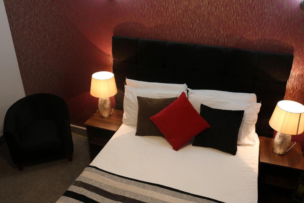 Trivelles Mayfair,stockport - Resim 30