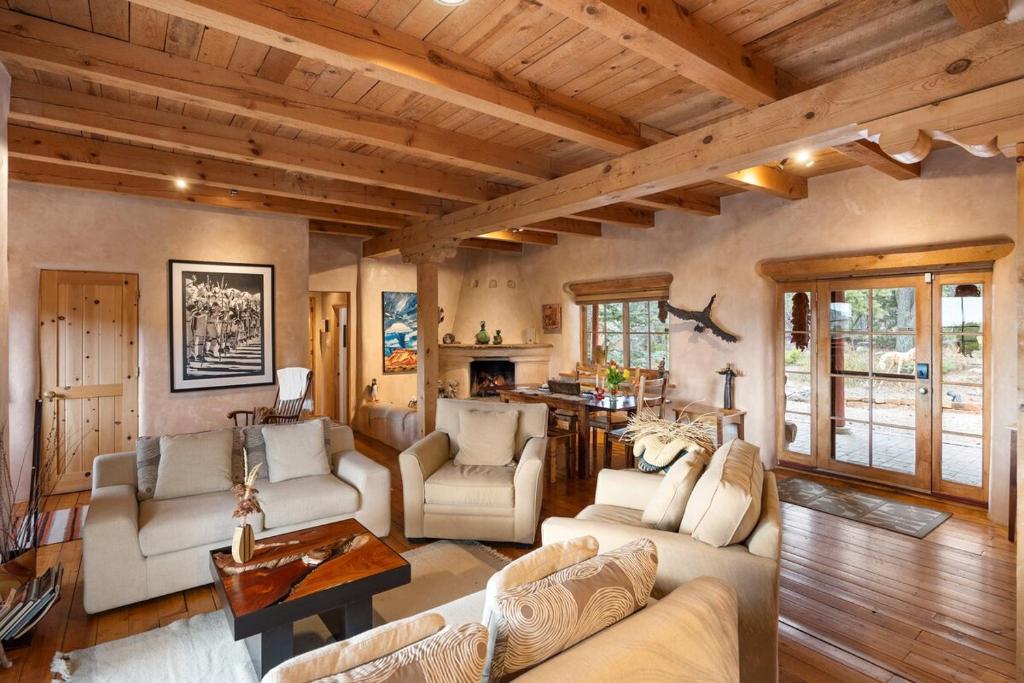 Serene Historic Santa Fe with Sunset Views, Santa Fe (aktualisierte ...