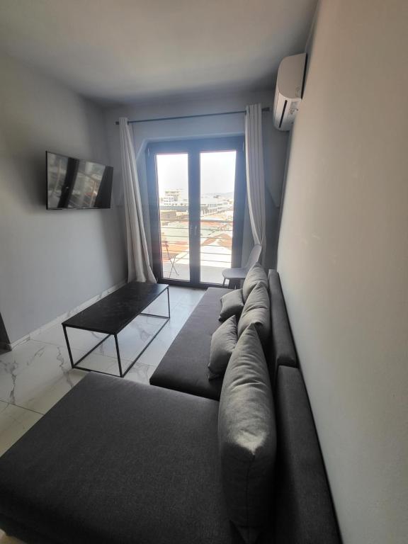 Diamond Piraeus Port - Resim 5