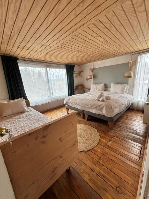 Postel nebo postele na pokoji v ubytování Casa Balmaceda Backpackers