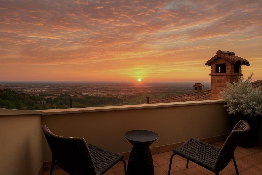 Alba o tramonto visti dall'interno della casa vacanze o dai dintorni