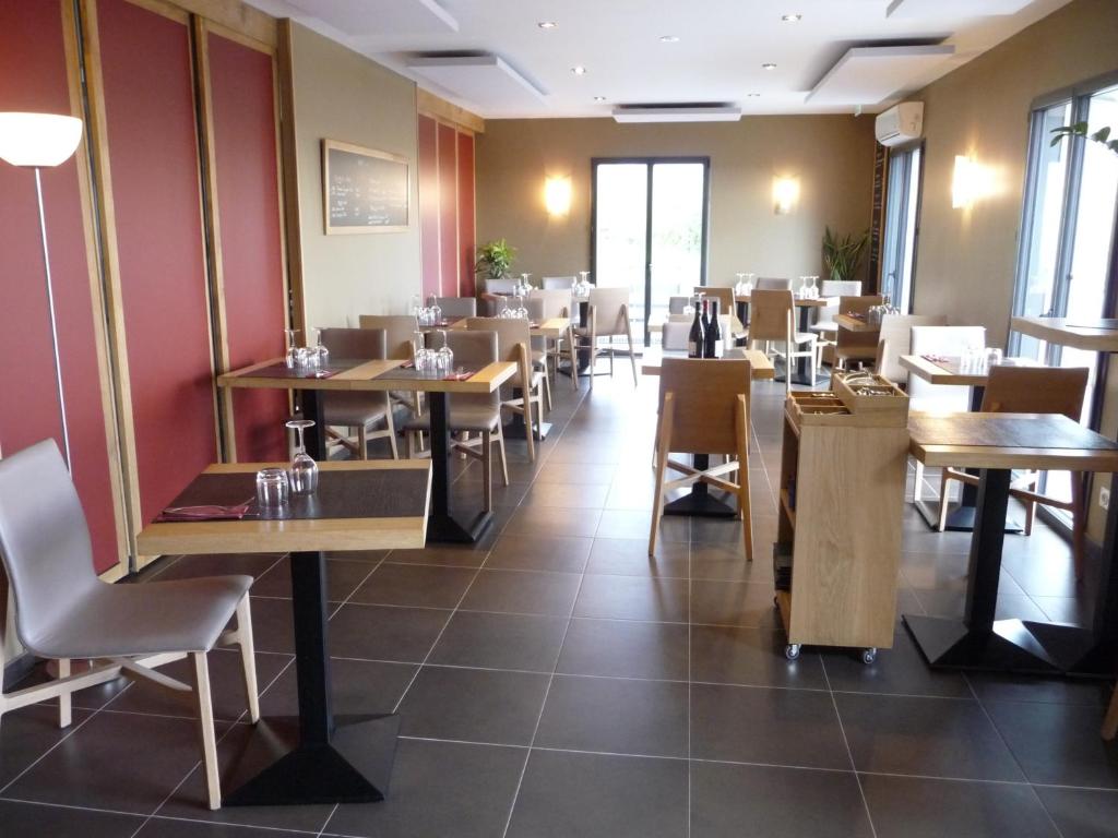 Restaurace v ubytování LOGIS Hôtel-restaurant IMAGO