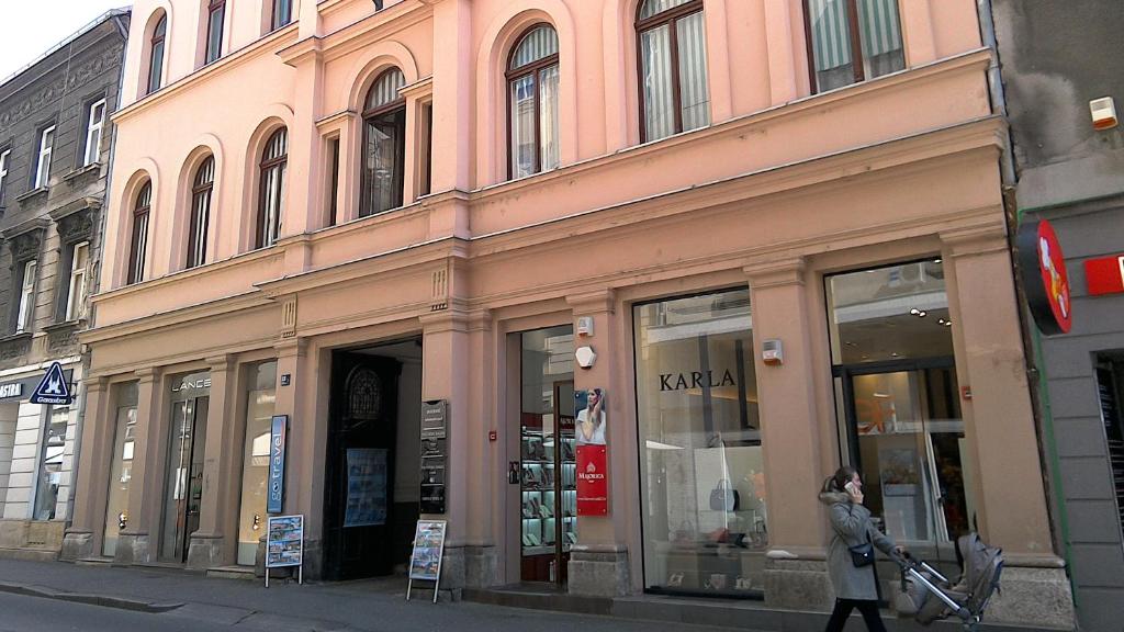 Budova, kde se apartmán nachází