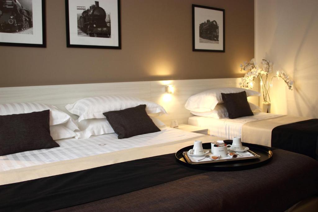 Stelle Hotel The Businest - Resim 22