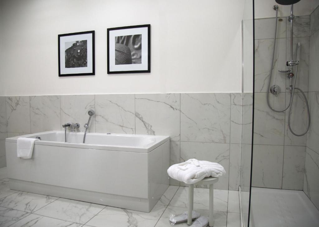 Stelle Hotel The Businest - Resim 8