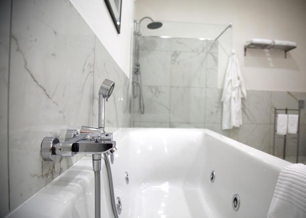 Stelle Hotel The Businest - Resim 44