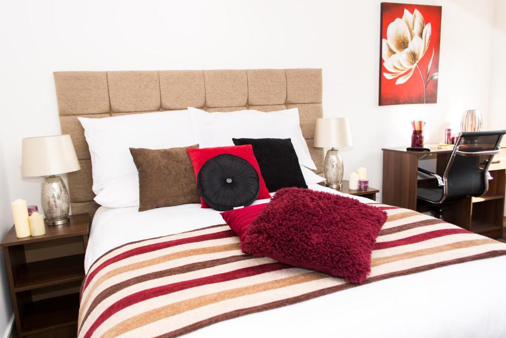 Trivelles Mayfair,stockport - Resim 29