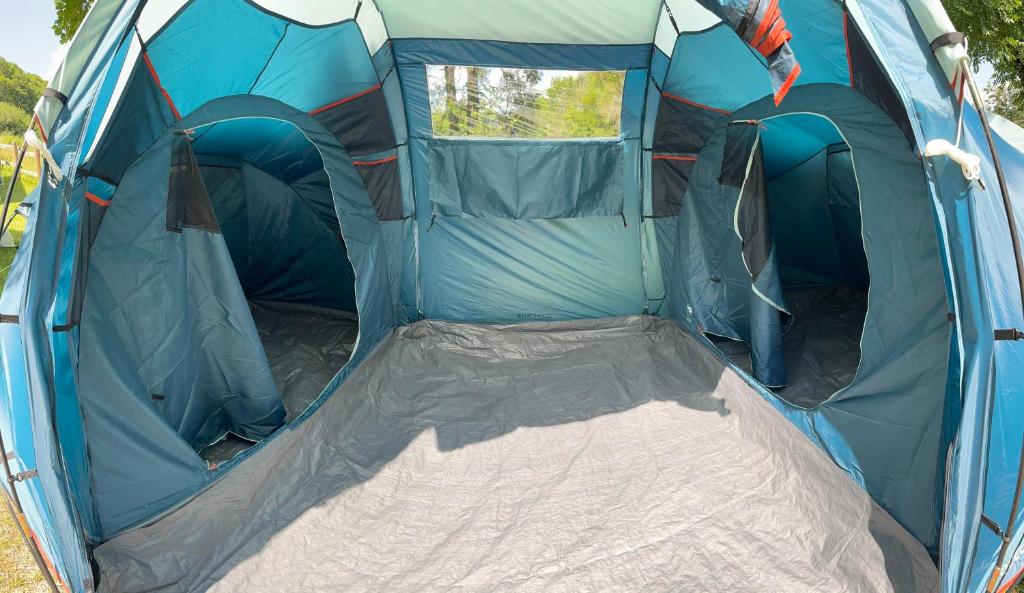 Fotografie z fotogalerie ubytování Camping Sérendipité v destinaci Neuvéglise