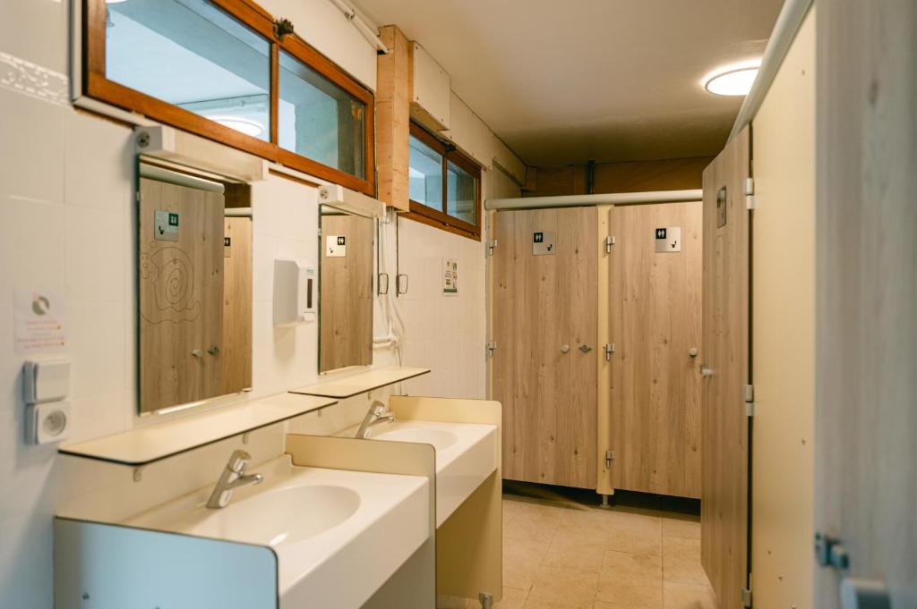 Koupelna v ubytování Camping Sérendipité