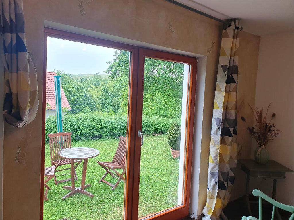 Zahrada ubytování 2 Zimmer FeWo mit Außenpool und Sauna