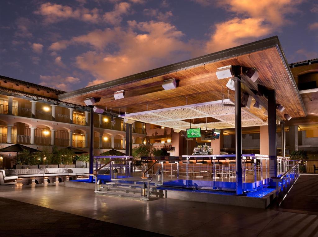Fairmont Scottsdale Princess photo 2