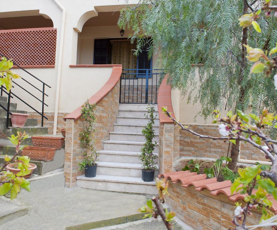 The building in which the holiday home is located