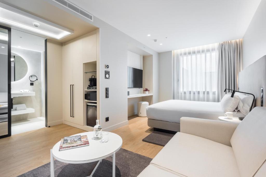 Royal Ramblas - Resim 9