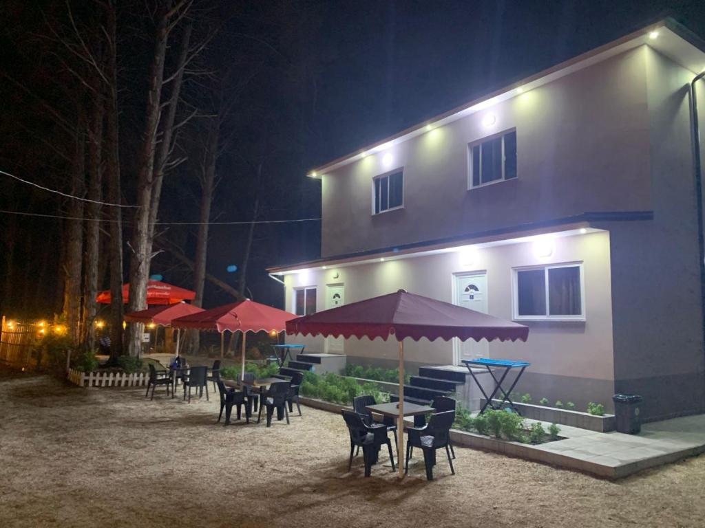 O edifício em que o apartamento se localiza