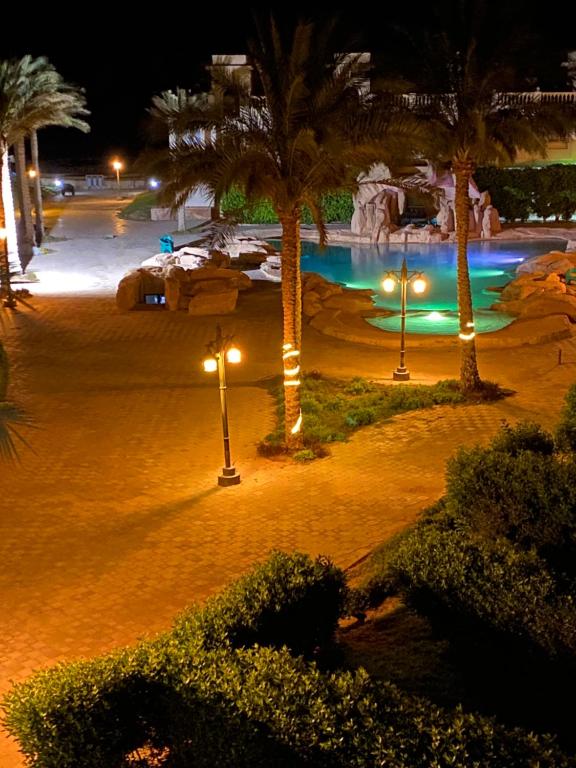 The swimming pool at or close to Chalet in Belagio Ain Sokhna