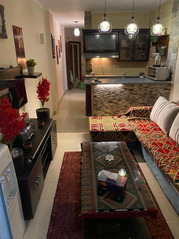 A kitchen or kitchenette at Chalet in Belagio Ain Sokhna
